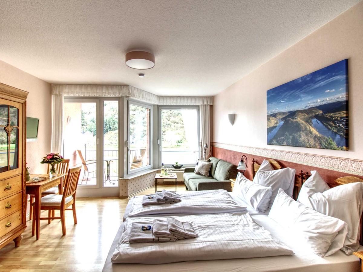 Ferienhaus Bullay Eksteriør bilde
